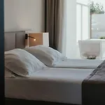 Romana Apartahotel