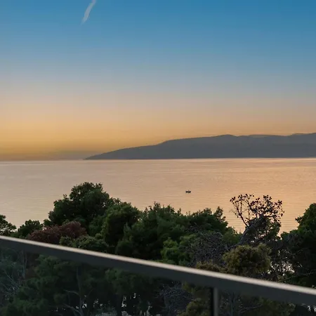Romana Apartahotel 4*