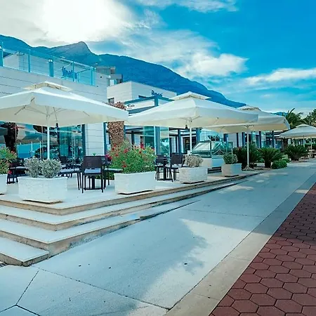 Aparthotel Romana