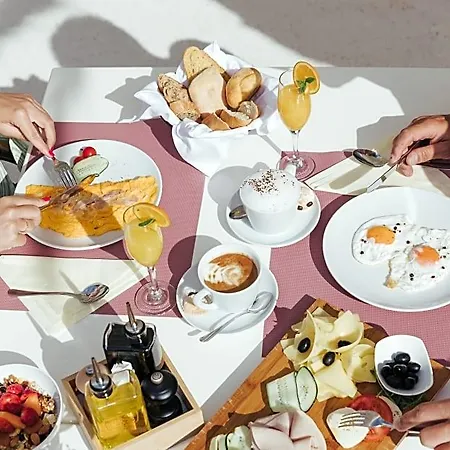 Apartahotel Romana 4*