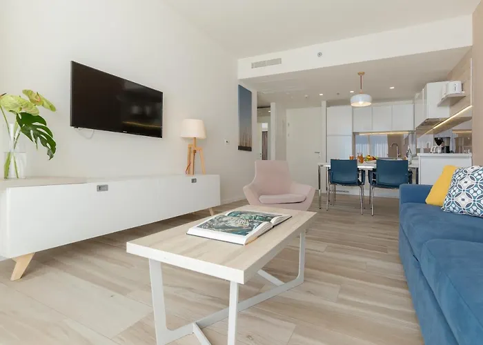 Romana Apartmanhotel 4*