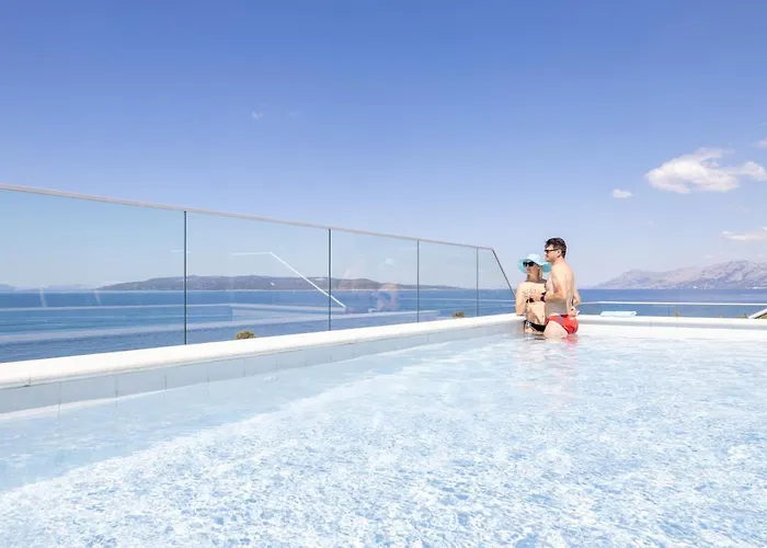 Romana Aparthotel