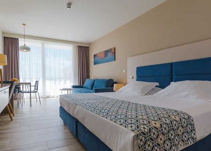 Aparthotel Romana